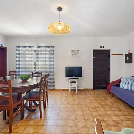 39 - Cantinho Do Mar Holiday home *